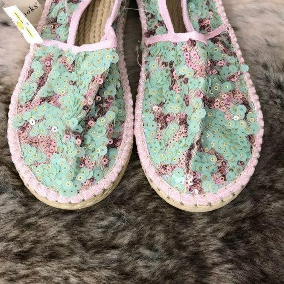 Bobbie Brooks Color Reversible Color Change shoes - Picture 5 of 5